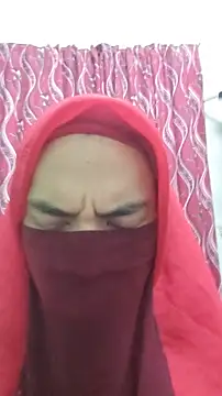 Snapshot of ElisyaHijabDoll chatting on November 1, 2025, 6:35 pm ElisyaHijabDoll online show from November 1, 2025, 6:35 pm