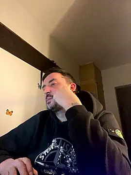 Fireflyerrr online show from January 8, 2026, 6:03 pm