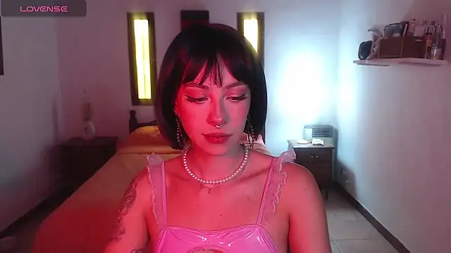 Snapshot of sakura_beauty chatting on February 15, 2025, 4:56 pm sakura beauty online show from February 15, 2025, 4:56 pm