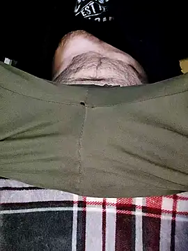 Snapshot of drivingguy chatting on December 18, 2025, 12:27 am drivingguy online show from December 18, 2025, 12:27 am