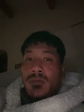 juniiorre online show from April 8, 2026, 7:04 pm