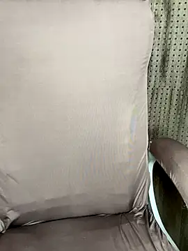 SCHOOL Girl 0 online show from September 26, 2025, 1:56 am