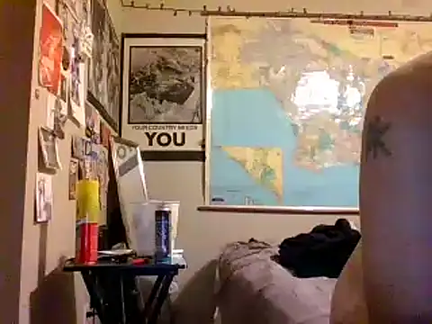 Gerbil8823 online show from September 18, 2025, 2:58 am