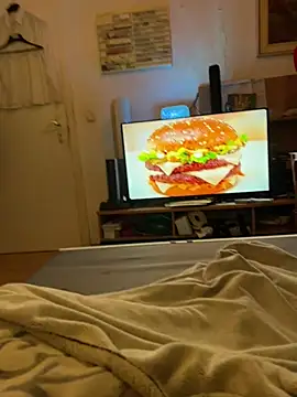 David19932908 online show from January 29, 2025, 9:39 pm