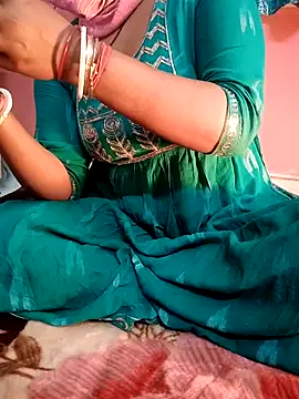 Snapshot of Bengali-boudi chatting on February 10, 2025, 6:03 pm Bengali-boudi online show from February 10, 2025, 6:03 pm