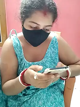 Snapshot of Bengali-boudi chatting on June 29, 2026, 6:29 pm Bengali-boudi online show from June 29, 2026, 6:29 pm