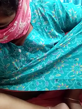 Snapshot of Bengali-boudi chatting on October 3, 2025, 6:53 pm Bengali-boudi online show from October 3, 2025, 6:53 pm