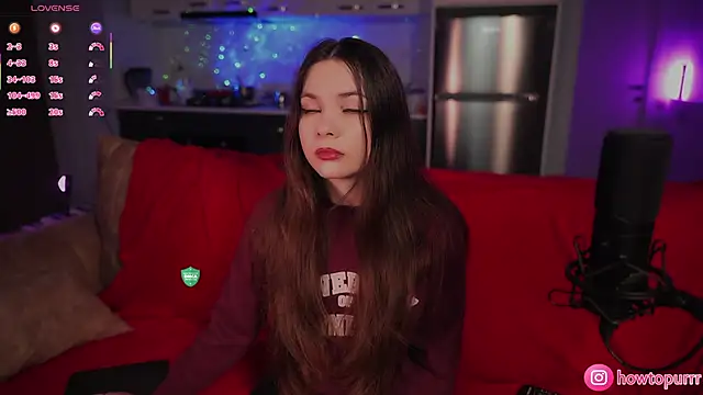 How2Meow online show from December 15, 2025, 5:19 pm