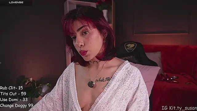 kitty pruu online show from March 18, 2026, 11:37 pm