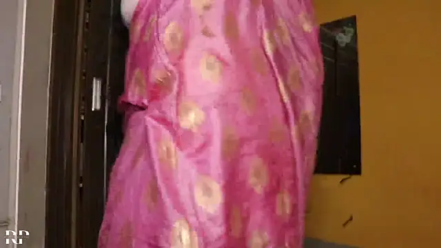 AgniPriya online show from February 4, 2025, 5:42 am