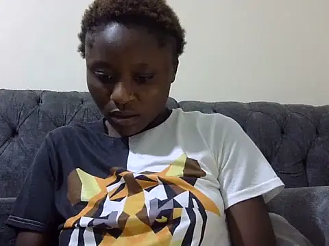 Snapshot of sweet_caci chatting on August 6, 2026, 5:52 pm sweet caci online show from August 6, 2026, 5:52 pm