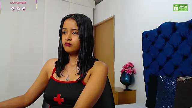 Lili666  online show from April 19, 2026, 3:18 am