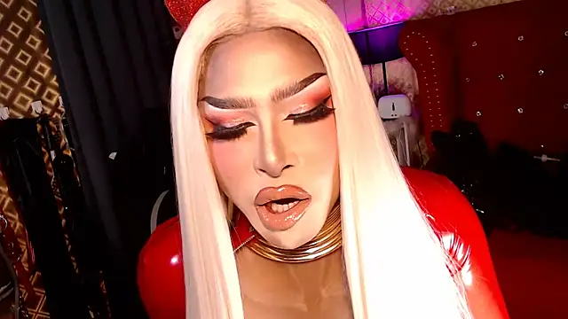 Snapshot of AntoniaSaints chatting on October 27, 2025, 5:14 pm AntoniaSaints online show from October 27, 2025, 5:14 pm