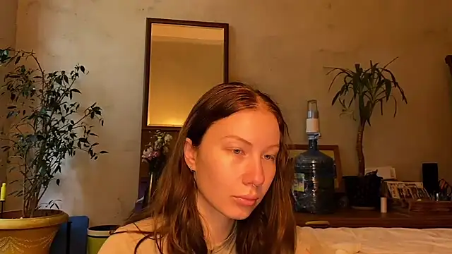 elfess online show from October 4, 2025, 6:48 am