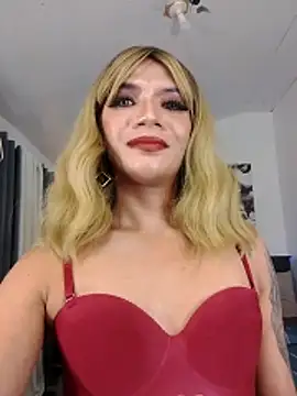 SofiaLibreTs online show from March 30, 2026, 4:47 am