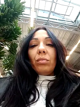 LeticiaWoods online show from January 10, 2025, 10:28 am