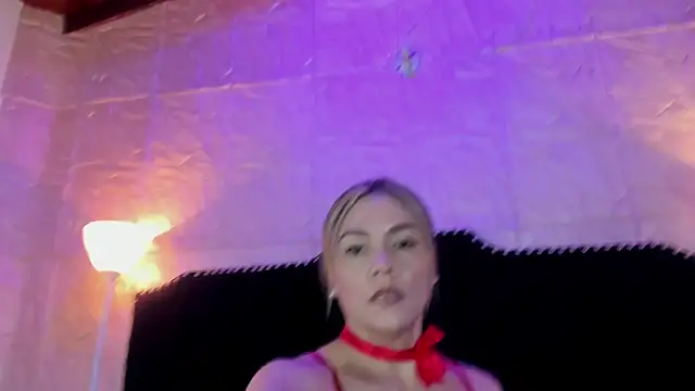 JennyRouse01 online show from April 7, 2026, 11:01 am