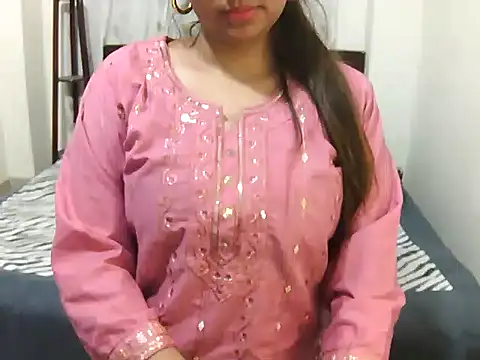 cutebengaligirl online show from March 17, 2026, 10:57 pm