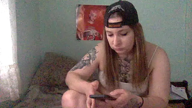 alexabunni online show from December 19, 2025, 3:25 pm