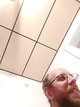 TaylorBlaze online show from November 5, 2025, 1:52 am