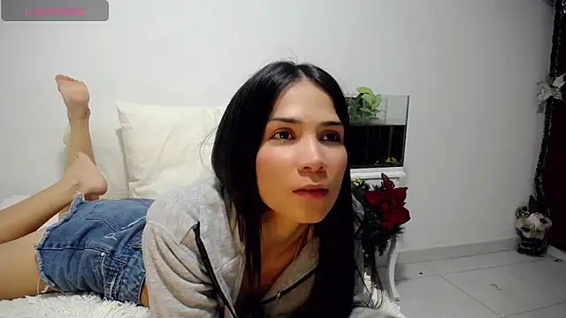 kimberlyshantal online show from December 17, 2025, 1:32 am