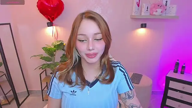 Snapshot of LITTLE-VIVI chatting on May 20, 2026, 2:30 am LITTLE-VIVI online show from May 20, 2026, 2:30 am