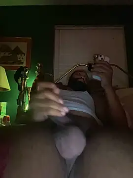 Snapshot of sukisnpaii chatting on March 31, 2026, 9:44 am sukisnpaii online show from March 31, 2026, 9:44 am