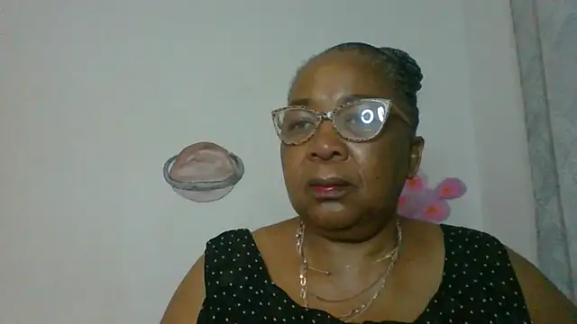 Snapshot of KinkyRicoSaisyours chatting on February 9, 2025, 8:13 pm KinkyRicoSaisyours online show from February 9, 2025, 8:13 pm