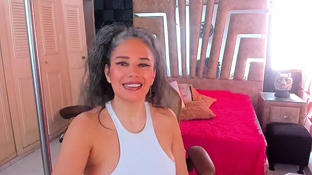 Snapshot of cute_sassy chatting on December 3, 2025, 3:11 pm cute sassy online show from December 3, 2025, 3:11 pm