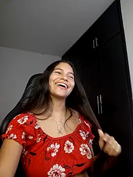 Sallye  online show from September 20, 2025, 5:01 am