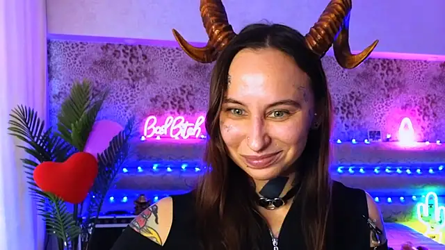 Snapshot of Cool_Freak_ chatting on March 9, 2025, 8:40 am Cool Freak online show from March 9, 2025, 8:40 am