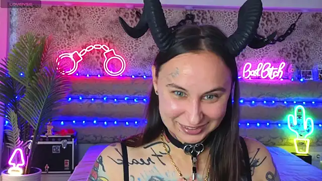 Snapshot of Cool_Freak_ chatting on July 3, 2026, 10:00 am Cool Freak online show from July 3, 2026, 10:00 am