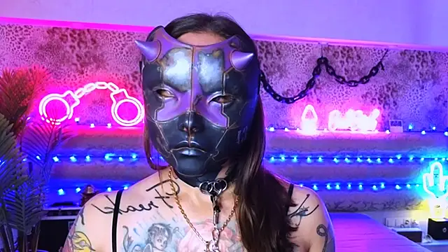 Snapshot of Cool_Freak_ chatting on October 10, 2025, 10:05 am Cool Freak online show from October 10, 2025, 10:05 am