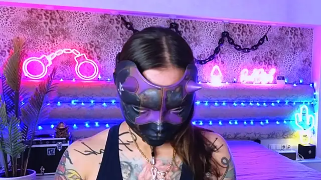 Snapshot of Cool_Freak_ chatting on October 6, 2025, 10:27 am Cool Freak online show from October 6, 2025, 10:27 am