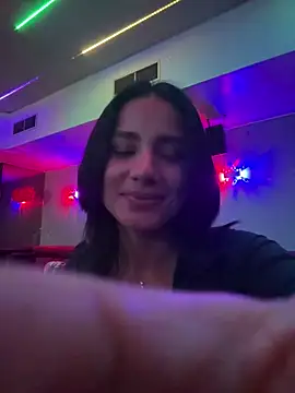 Ale Lewis online show from October 31, 2025, 11:33 pm