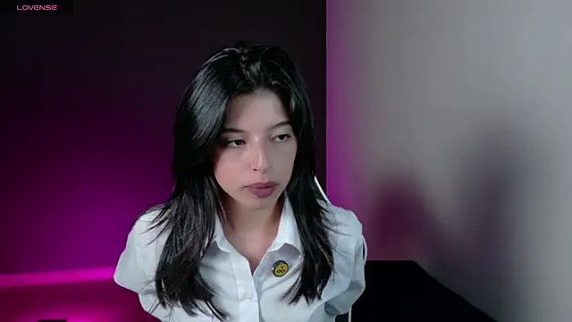 NanaRott online show from July 16, 2026, 4:09 am