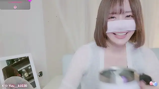 Yuu  k online show from March 19, 2025, 1:29 pm