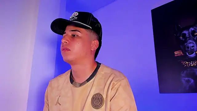 Snapshot of mastersboys chatting on November 9, 2025, 10:41 am mastersboys online show from November 9, 2025, 10:41 am