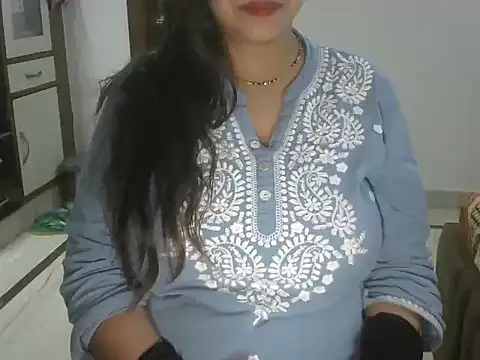 reet kaur69 online show from March 1, 2025, 6:11 pm