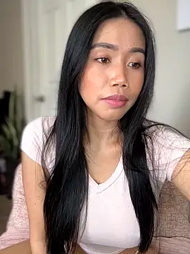 JazzieXo online show from March 8, 2026, 6:44 pm