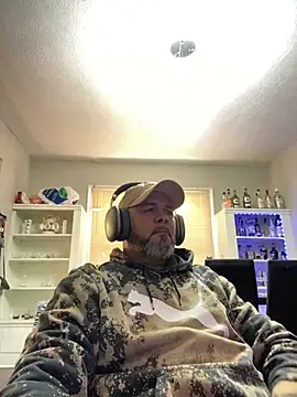 Snapshot of Cristian-Brayan chatting on October 27, 2025, 4:08 pm Cristian-Brayan online show from October 27, 2025, 4:08 pm