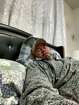 Snapshot of Cristian-Brayan chatting on October 28, 2025, 10:36 am Cristian-Brayan online show from October 28, 2025, 10:36 am