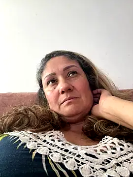 gabiTetas online show from October 4, 2025, 7:15 pm