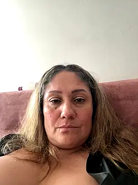 gabiTetas online show from September 22, 2025, 7:31 pm