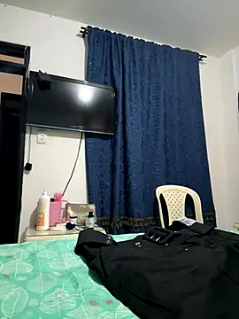 gabiTetas online show from September 12, 2025, 7:35 pm