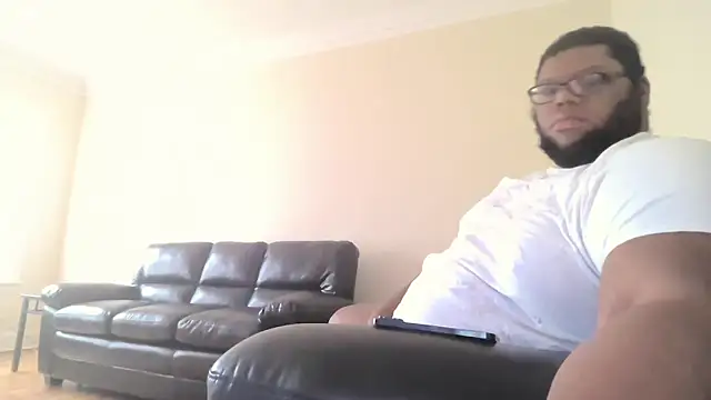 Chiblkchubottom2012 online show from February 24, 2026, 5:14 pm