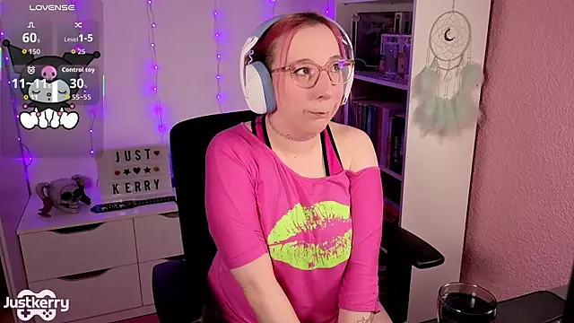 JustKerry online show from November 14, 2025, 9:57 am