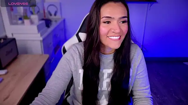 ImLui lu online show from November 2, 2025, 10:48 pm