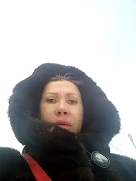 Snapshot of ROXOLANAA_SEXY chatting on February 1, 2026, 12:58 pm ROXOLANAA SEXY online show from February 1, 2026, 12:58 pm