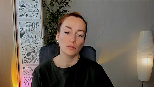 RebeccaMartinez online show from March 13, 2026, 7:13 am